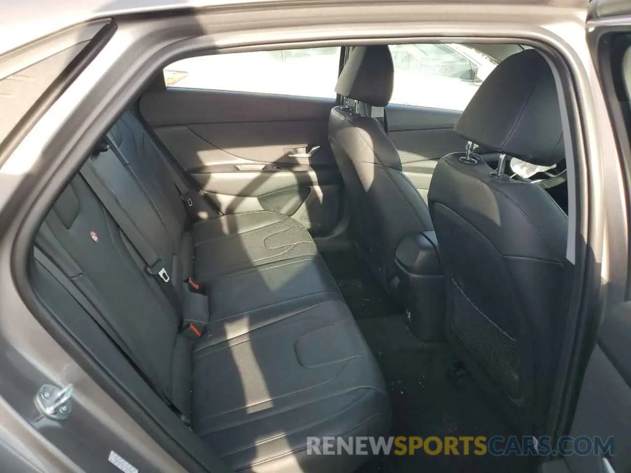 10 fotografías del automóvil dañado KMHLN4AJ7PU078948 HYUNDAI ELANTRA 2023