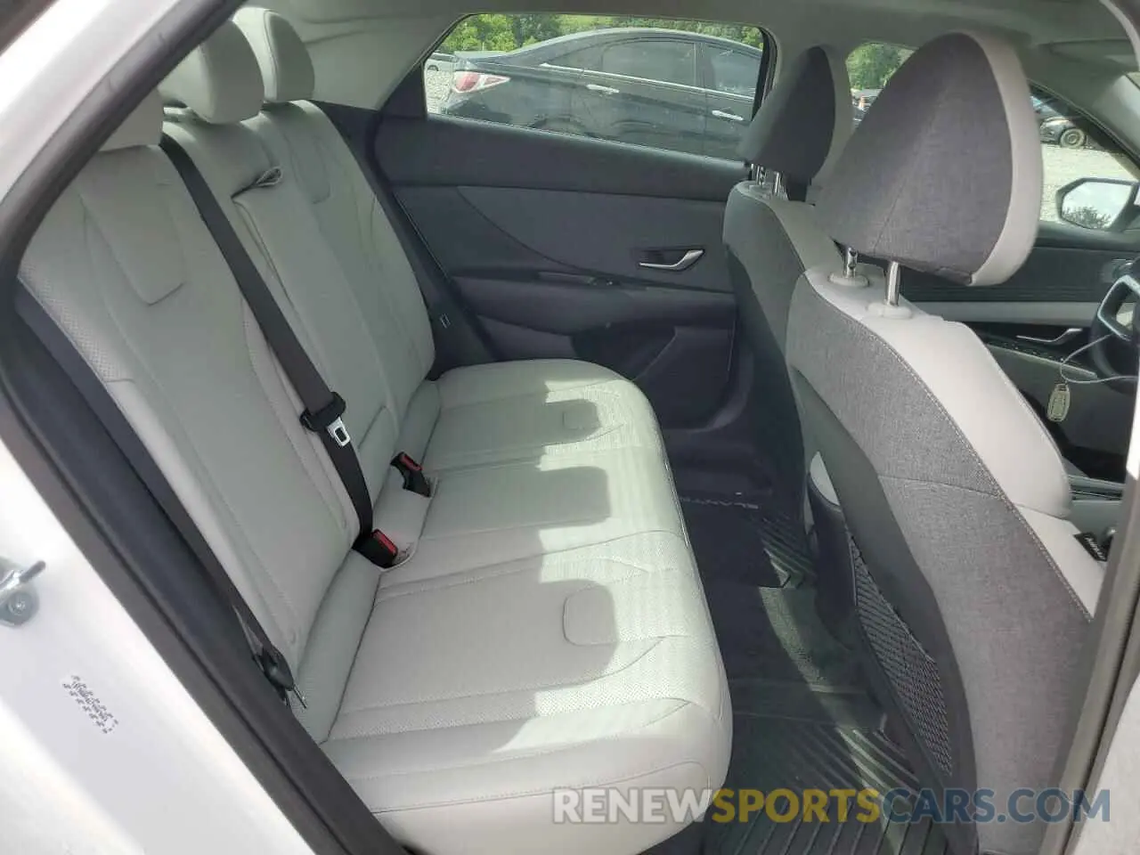 10 fotografías del automóvil dañado KMHLN4AJ7PU086161 HYUNDAI ELANTRA 2023
