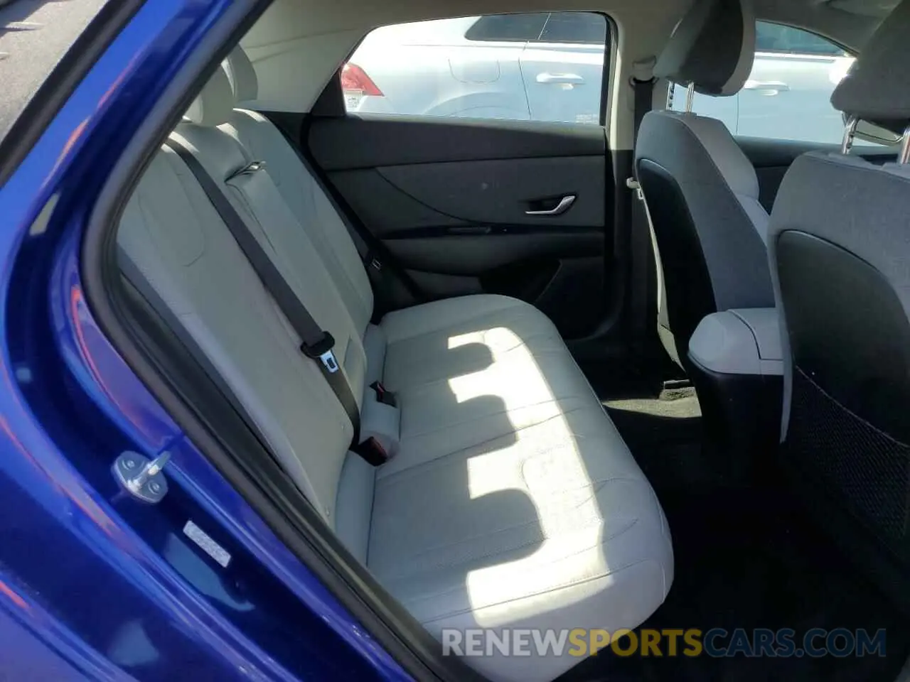 10 fotografías del automóvil dañado KMHLN4AJ8PU068767 HYUNDAI ELANTRA 2023