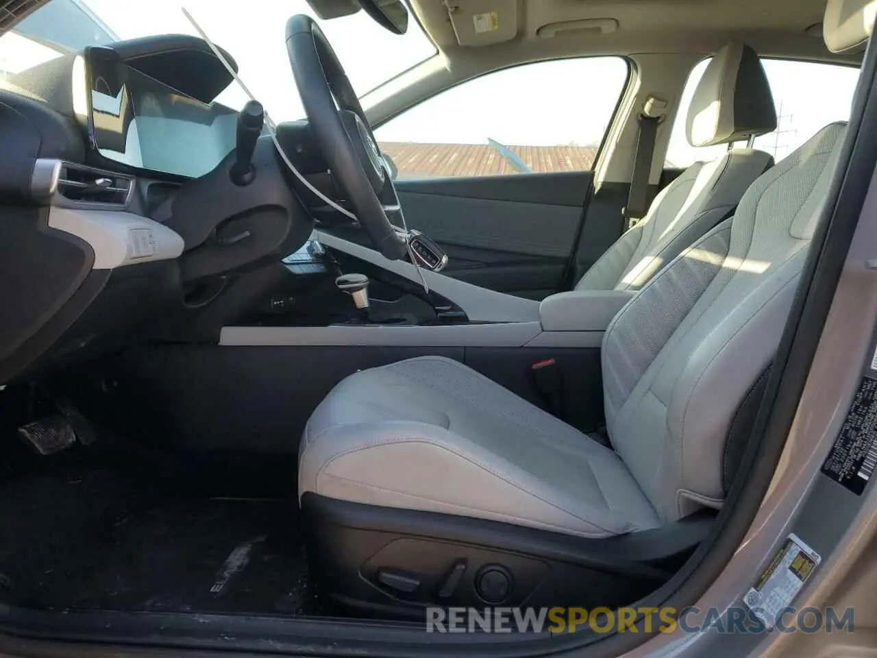 7 fotografías del automóvil dañado KMHLN4AJXPU050688 HYUNDAI ELANTRA 2023