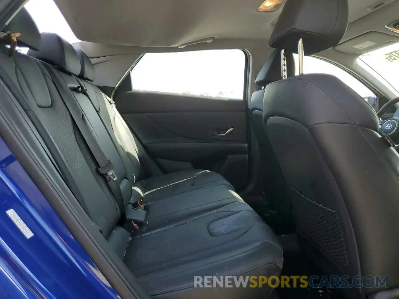 10 fotografías del automóvil dañado KMHLP4AG1PU606580 HYUNDAI ELANTRA 2023