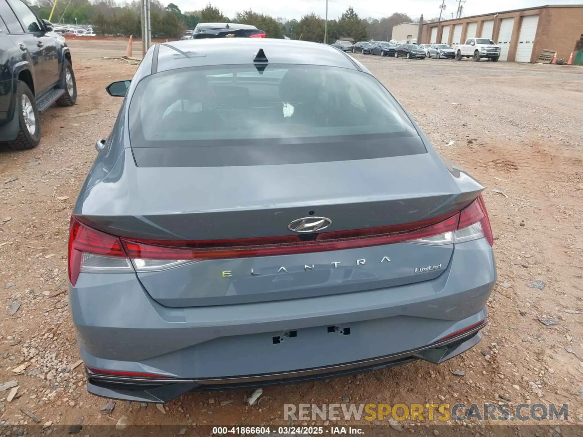 16 fotografías del automóvil dañado KMHLP4AG2PU430431 HYUNDAI ELANTRA 2023