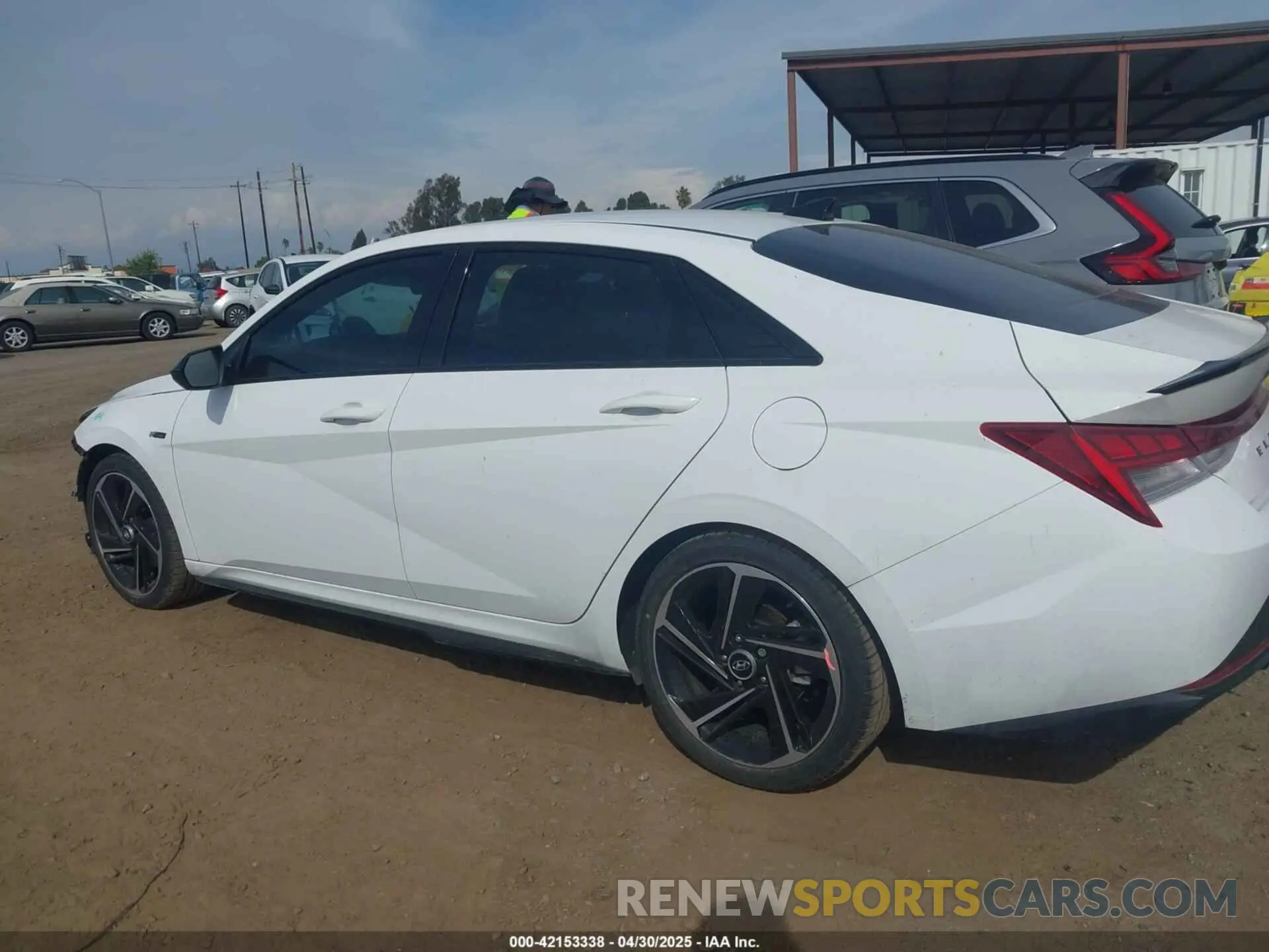 15 fotografías del automóvil dañado KMHLR4AF5PU377340 HYUNDAI ELANTRA 2023