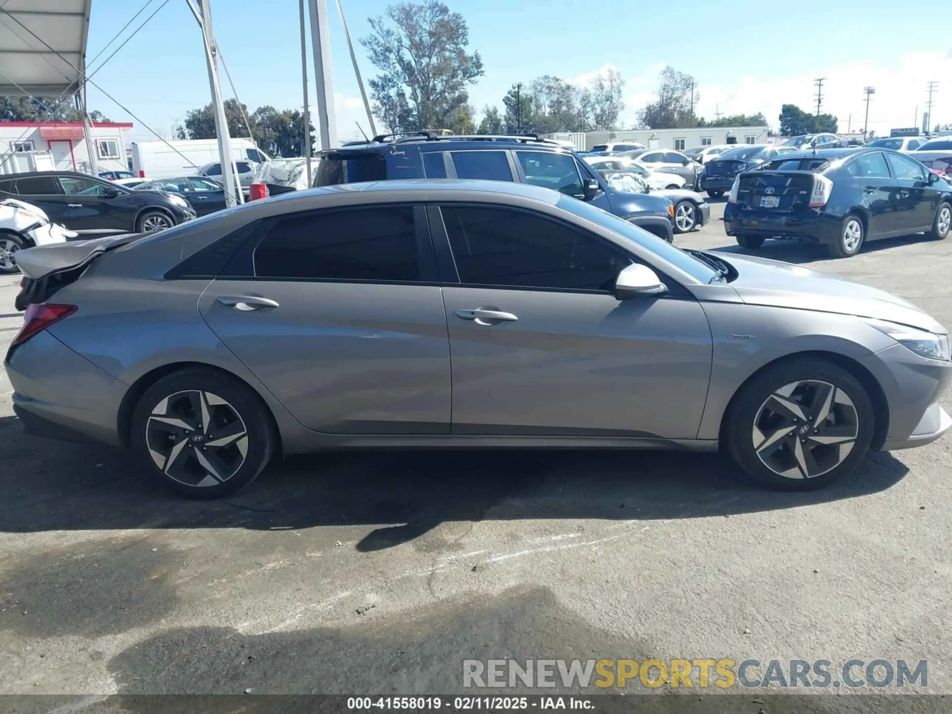 13 fotografías del automóvil dañado KMHLS4AG0PU473115 HYUNDAI ELANTRA 2023