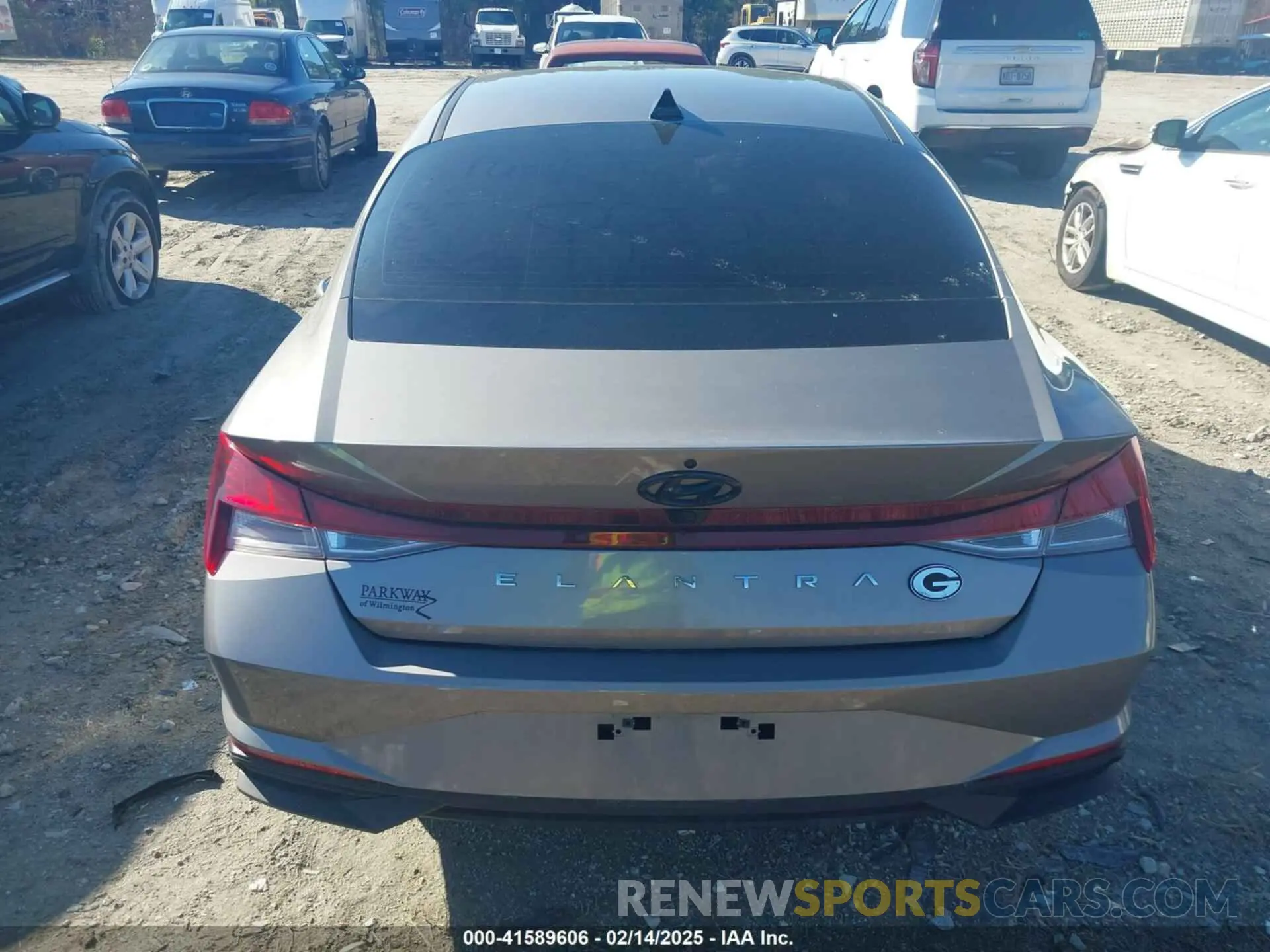 17 fotografías del automóvil dañado KMHLS4AG0PU483868 HYUNDAI ELANTRA 2023