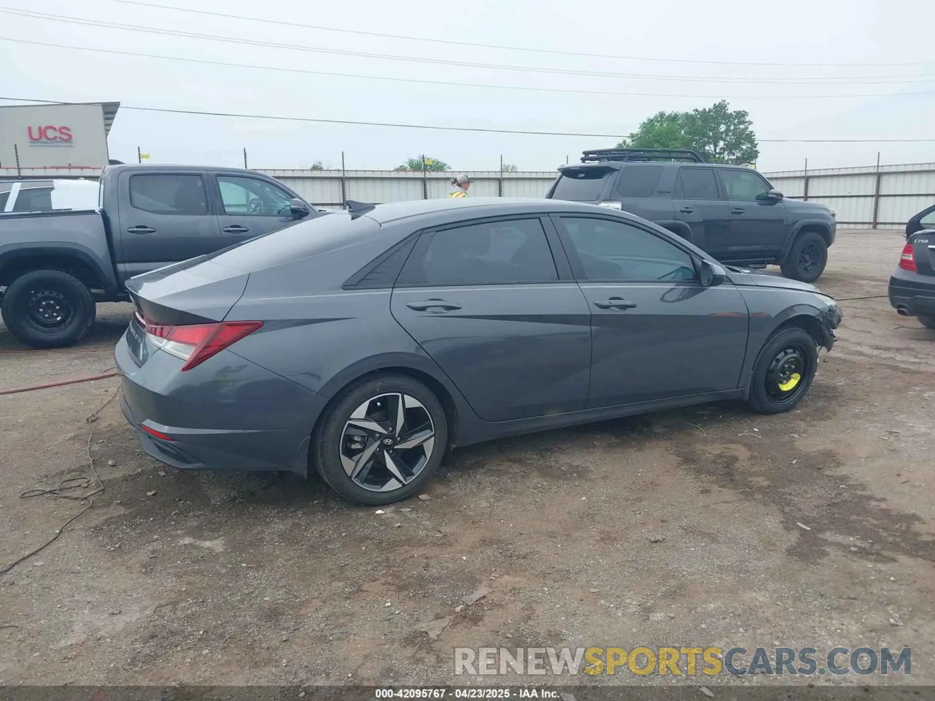 14 fotografías del automóvil dañado KMHLS4AG1PU560490 HYUNDAI ELANTRA 2023