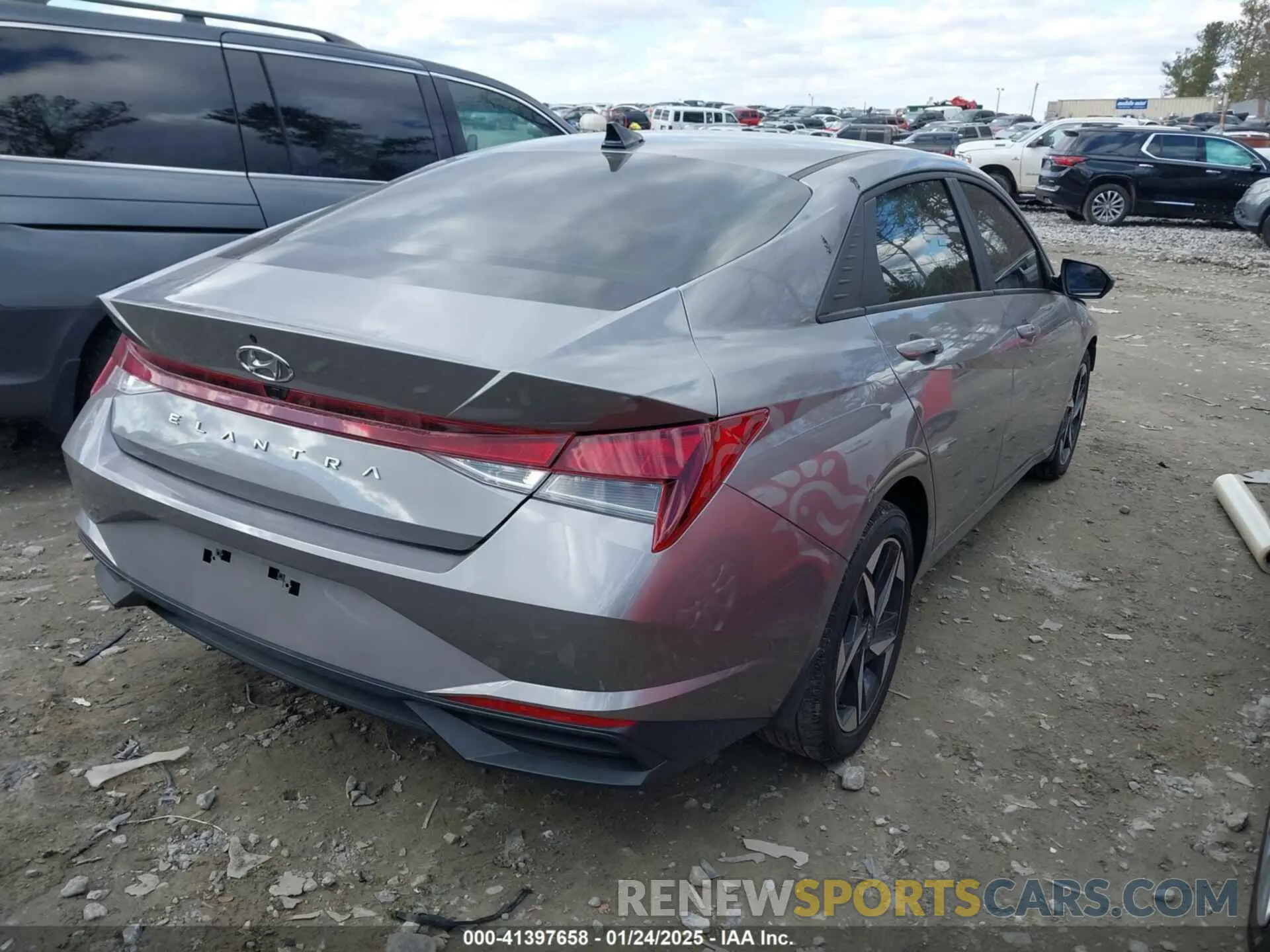 4 fotografías del automóvil dañado KMHLS4AG1PU568606 HYUNDAI ELANTRA 2023