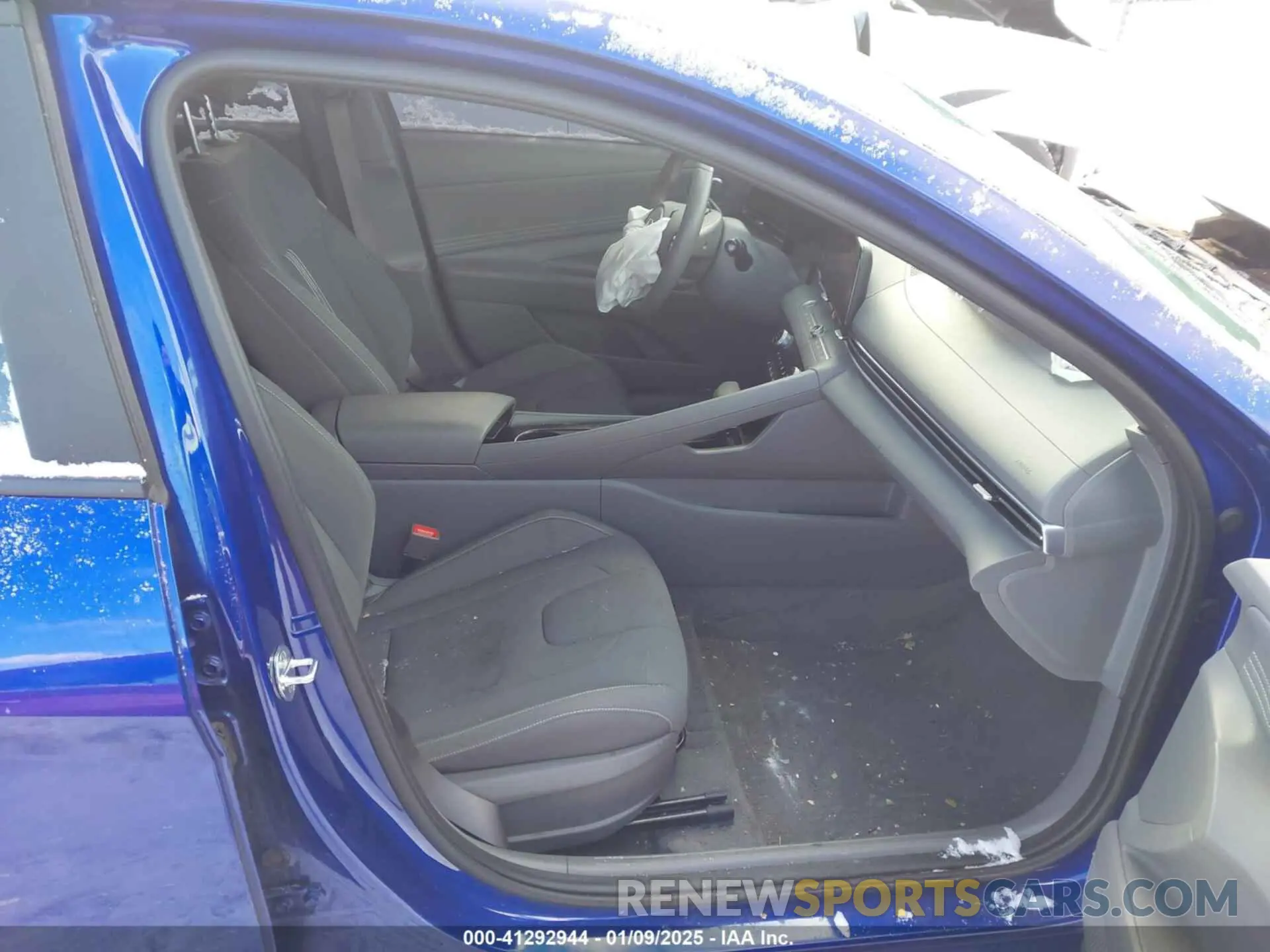5 fotografías del automóvil dañado KMHLS4AG2PU429987 HYUNDAI ELANTRA 2023
