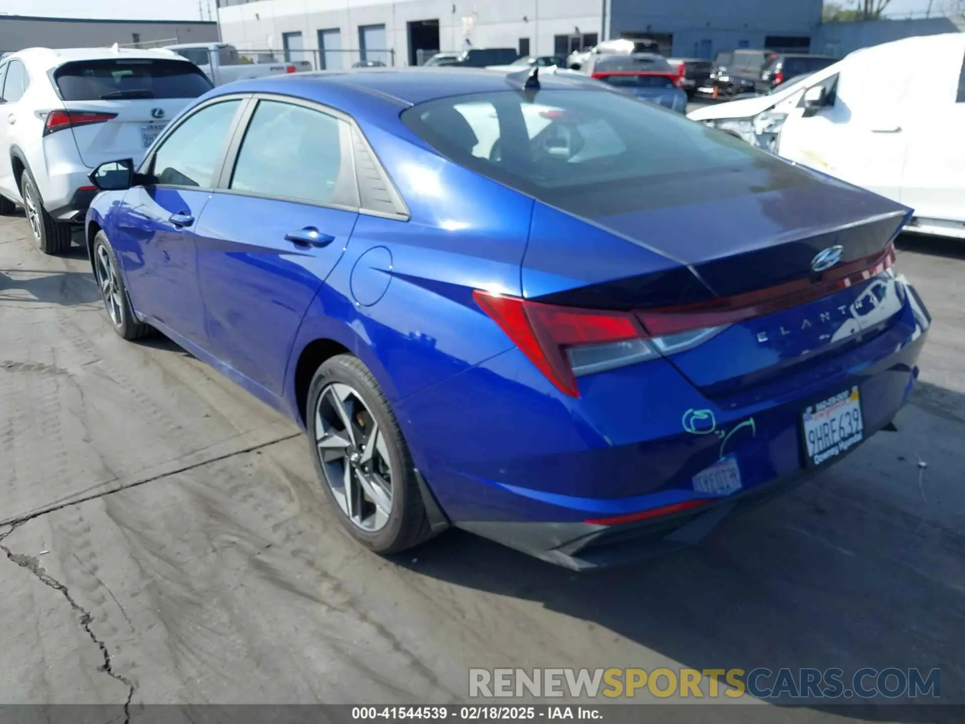 3 fotografías del automóvil dañado KMHLS4AG2PU603511 HYUNDAI ELANTRA 2023