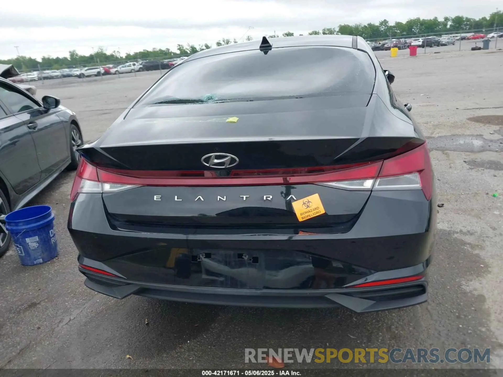 16 fotografías del automóvil dañado KMHLS4AG3PU572771 HYUNDAI ELANTRA 2023