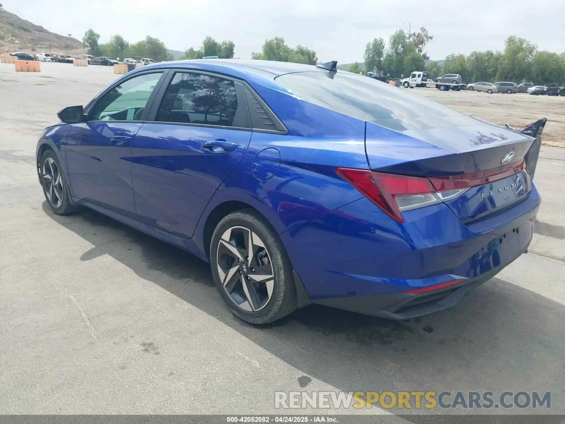 3 fotografías del automóvil dañado KMHLS4AG4PU427318 HYUNDAI ELANTRA 2023