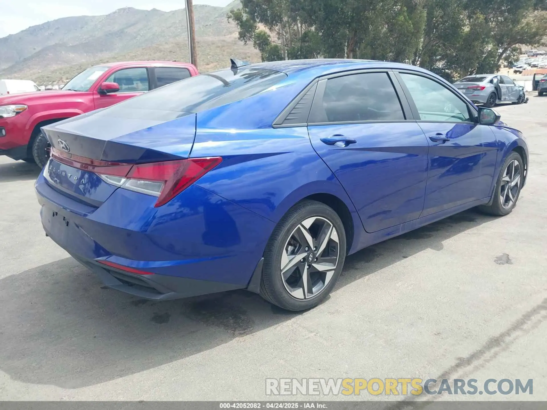4 fotografías del automóvil dañado KMHLS4AG4PU427318 HYUNDAI ELANTRA 2023