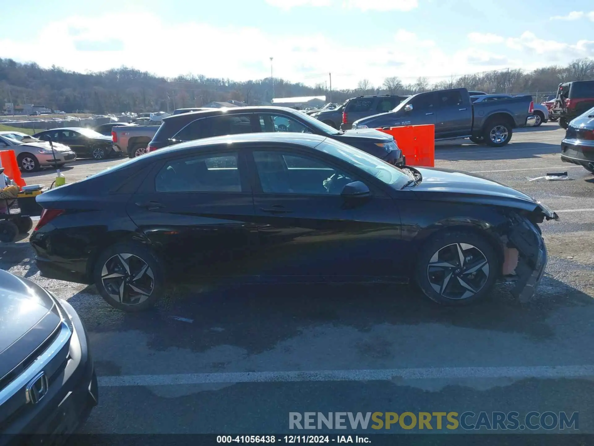 14 fotografías del automóvil dañado KMHLS4AG4PU606765 HYUNDAI ELANTRA 2023