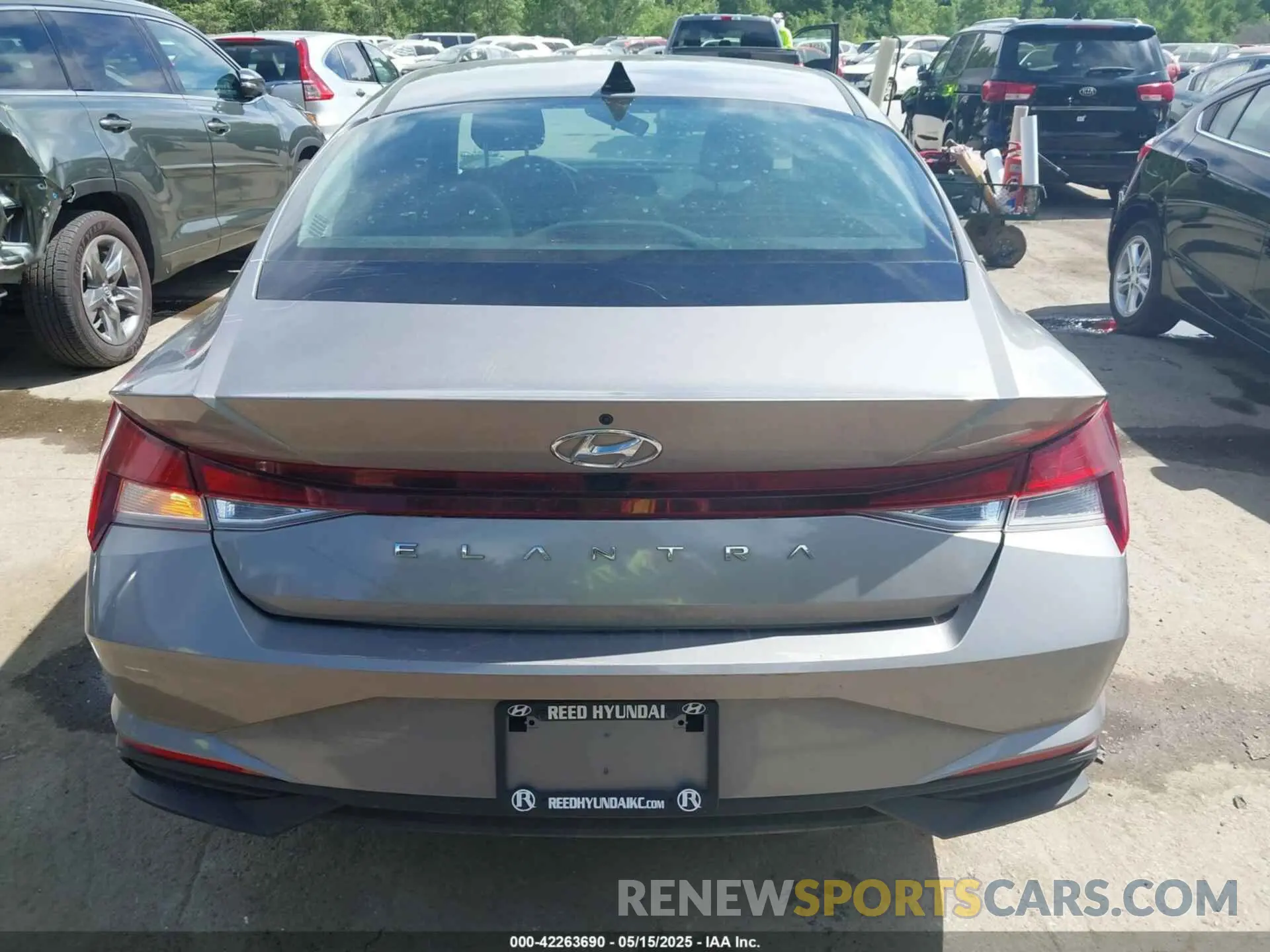 16 fotografías del automóvil dañado KMHLS4AG5PU412939 HYUNDAI ELANTRA 2023