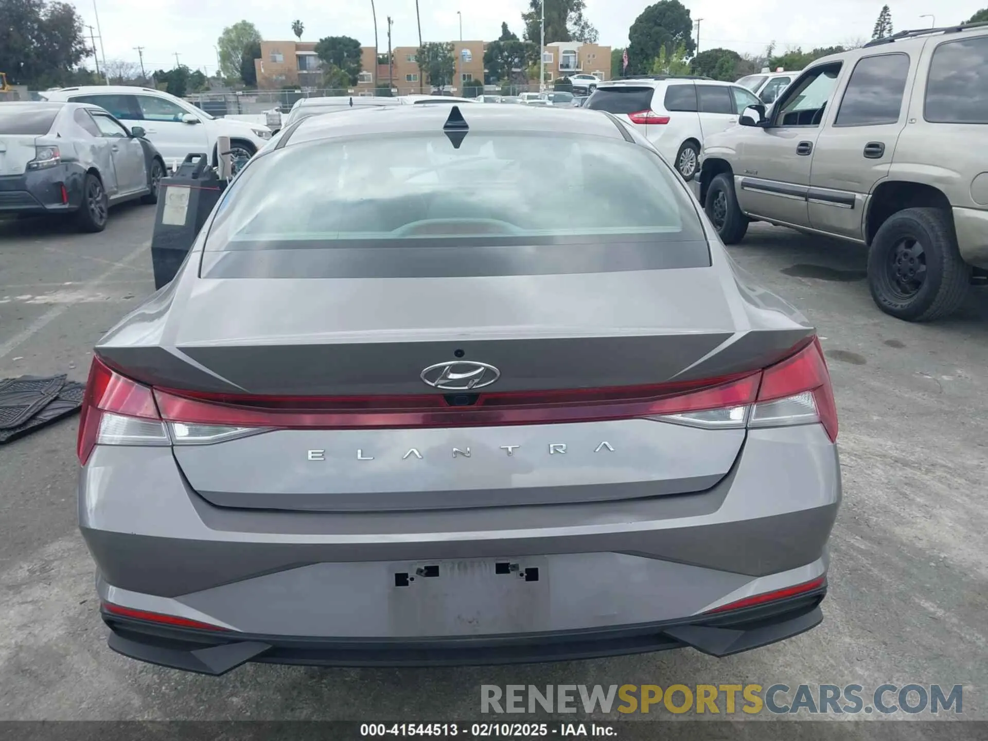 16 fotografías del automóvil dañado KMHLS4AG5PU488936 HYUNDAI ELANTRA 2023