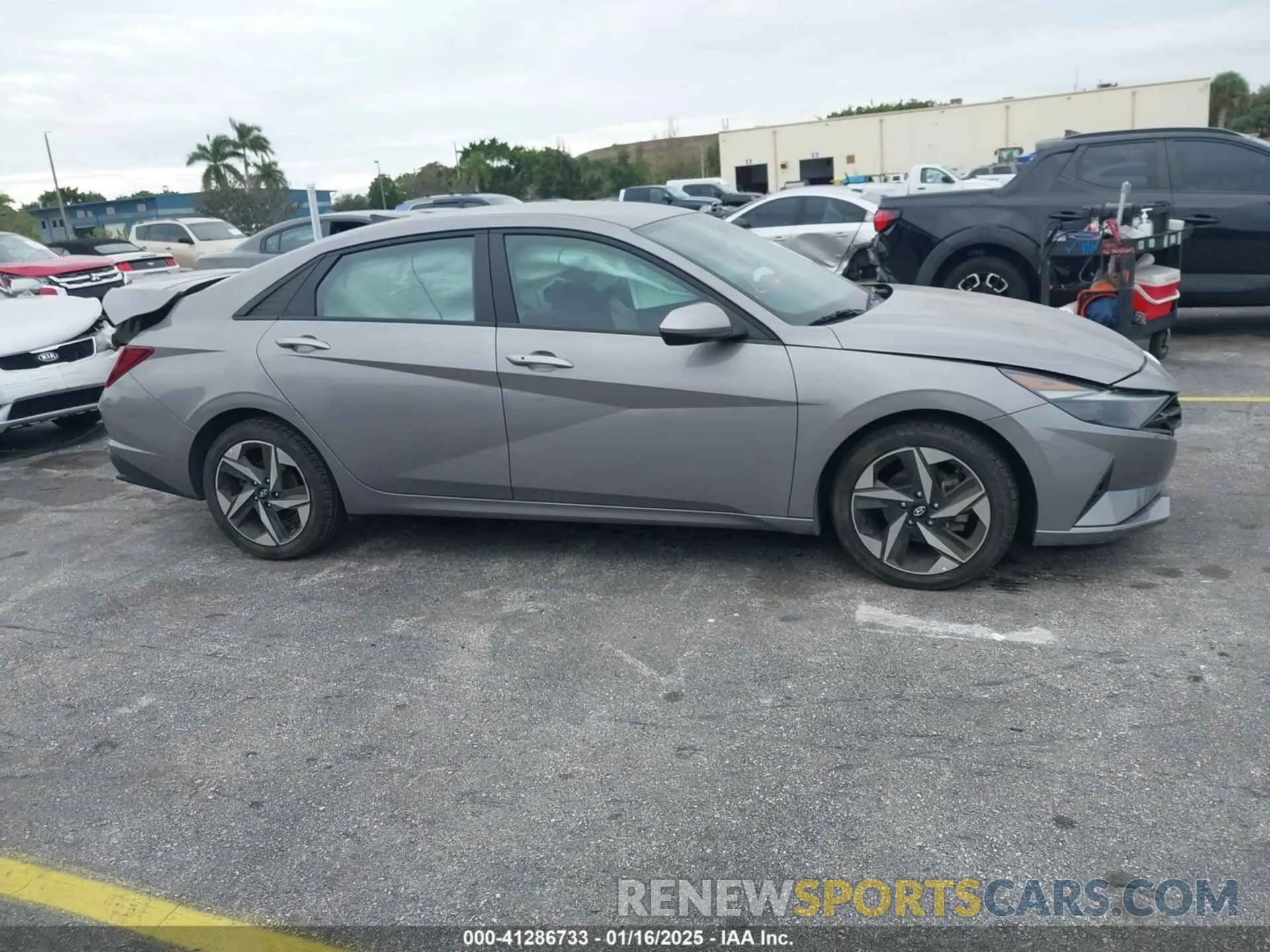 13 fotografías del automóvil dañado KMHLS4AG5PU551582 HYUNDAI ELANTRA 2023