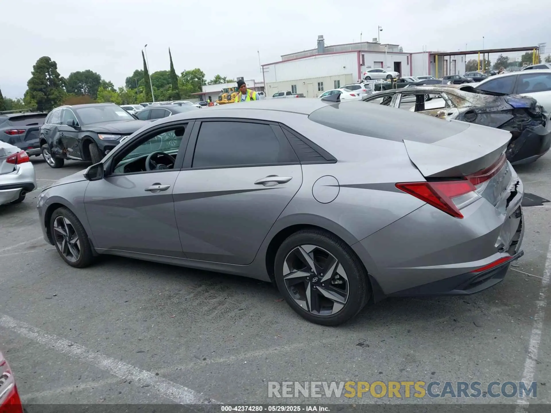 14 fotografías del automóvil dañado KMHLS4AG5PU609271 HYUNDAI ELANTRA 2023