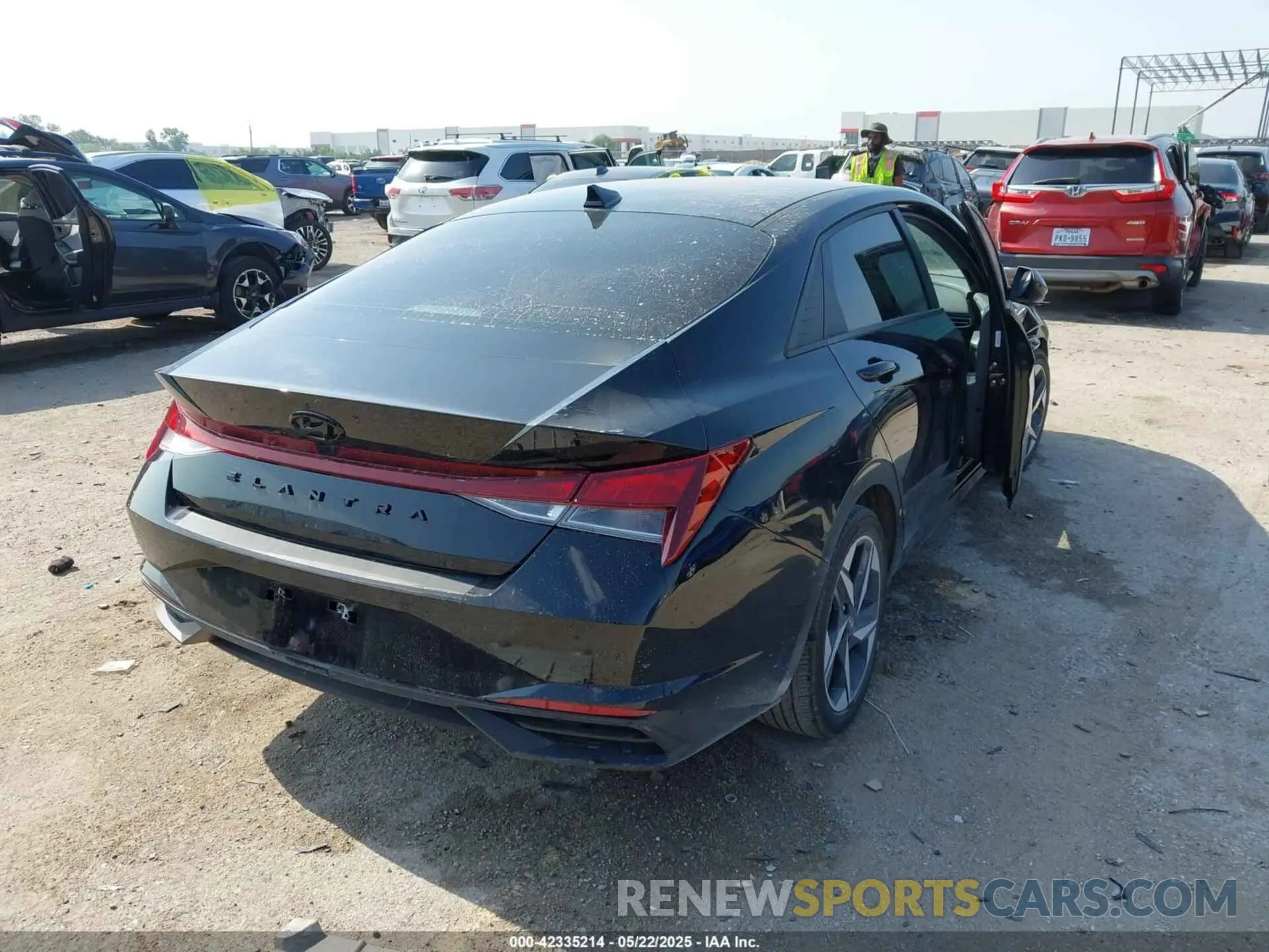 4 fotografías del automóvil dañado KMHLS4AG7PU436031 HYUNDAI ELANTRA 2023
