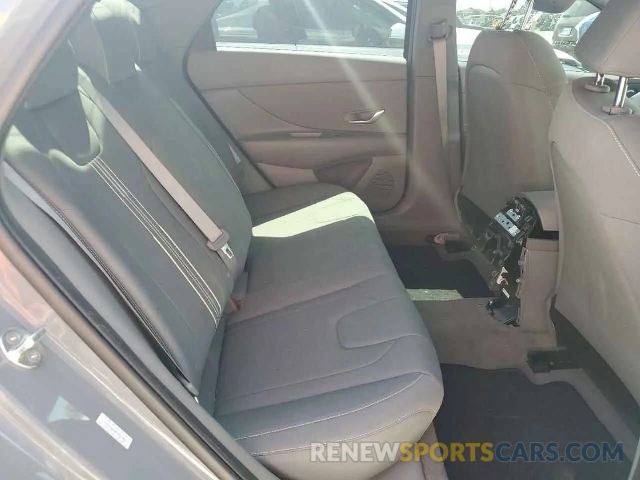 10 fotografías del automóvil dañado KMHLS4AG8PU426303 HYUNDAI ELANTRA 2023
