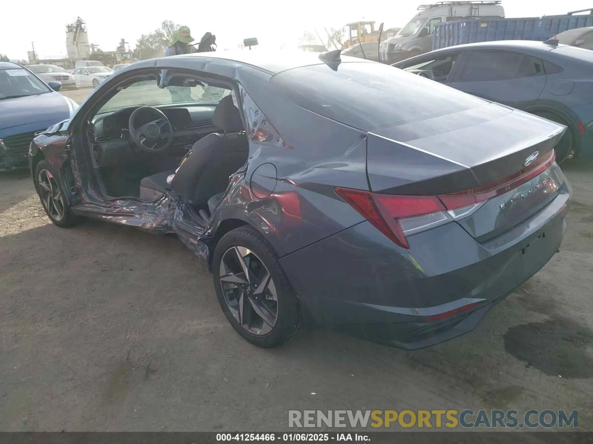 3 fotografías del automóvil dañado KMHLS4AG8PU623441 HYUNDAI ELANTRA 2023