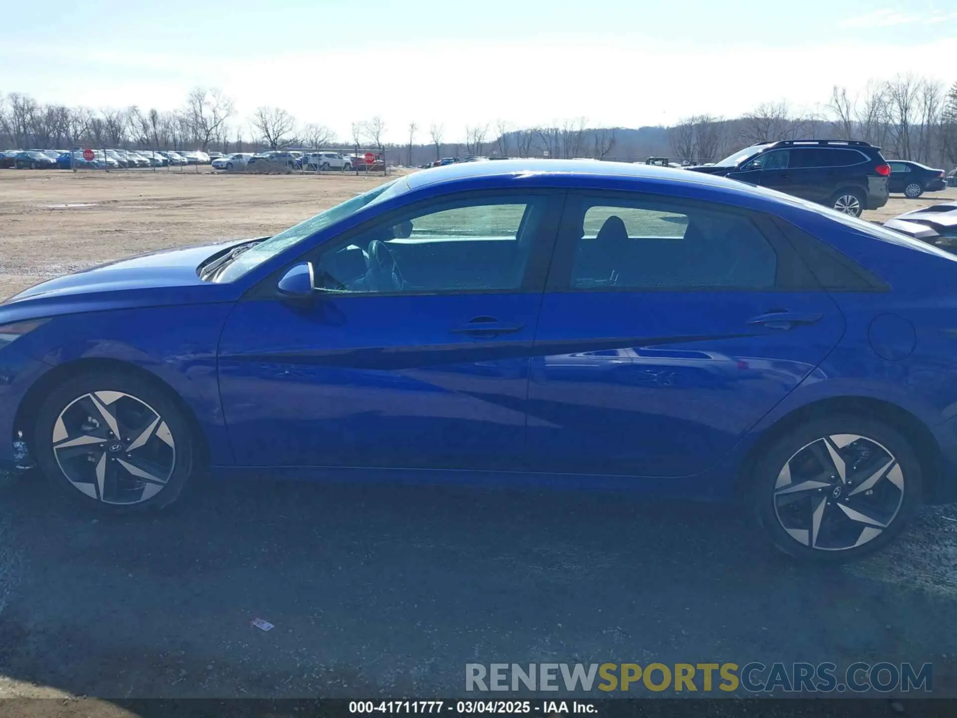 15 fotografías del automóvil dañado KMHLS4AG9PU569759 HYUNDAI ELANTRA 2023