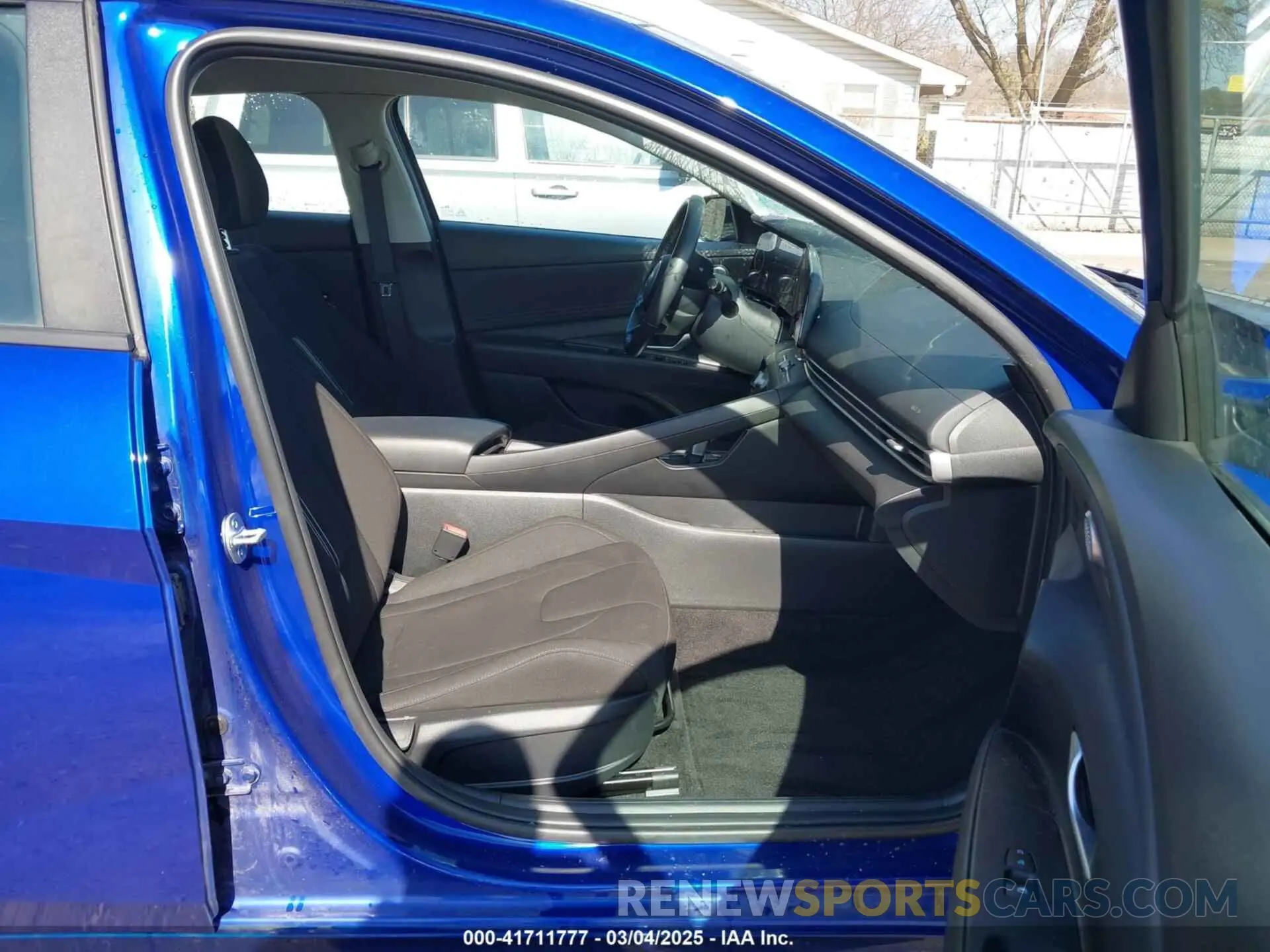 5 fotografías del automóvil dañado KMHLS4AG9PU569759 HYUNDAI ELANTRA 2023