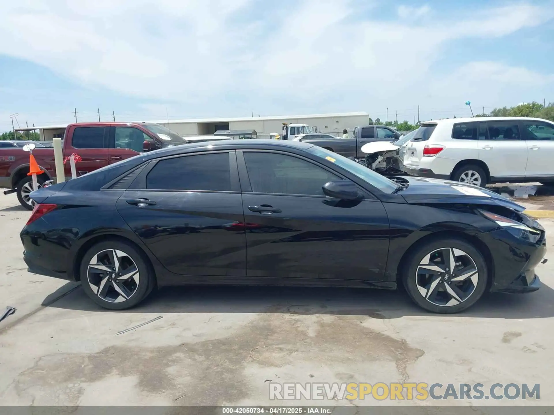 13 fotografías del automóvil dañado KMHLS4AGXPU527178 HYUNDAI ELANTRA 2023