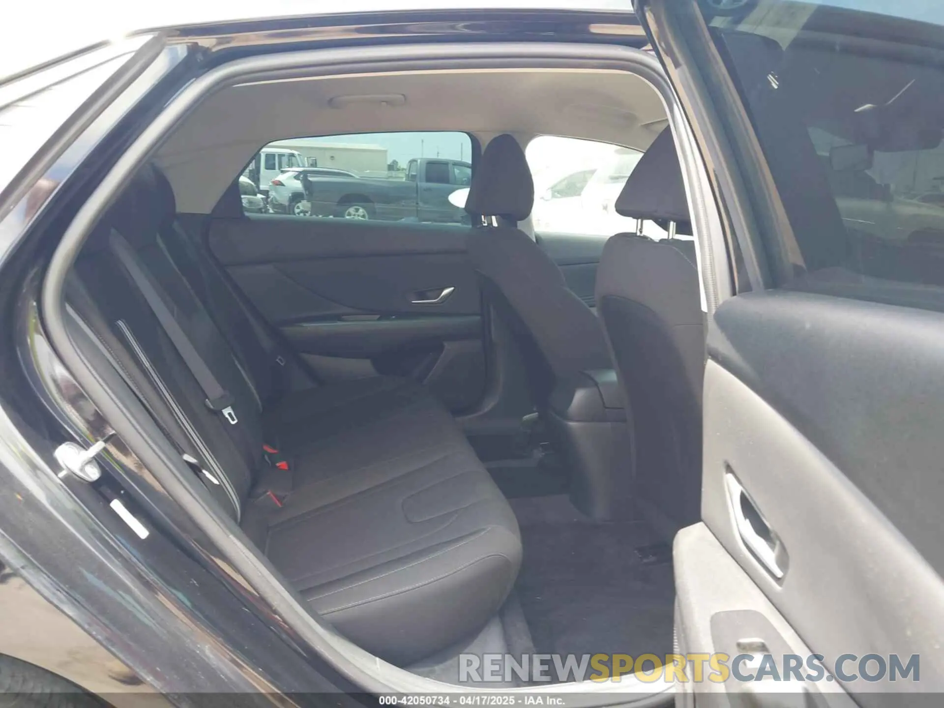 8 fotografías del automóvil dañado KMHLS4AGXPU527178 HYUNDAI ELANTRA 2023