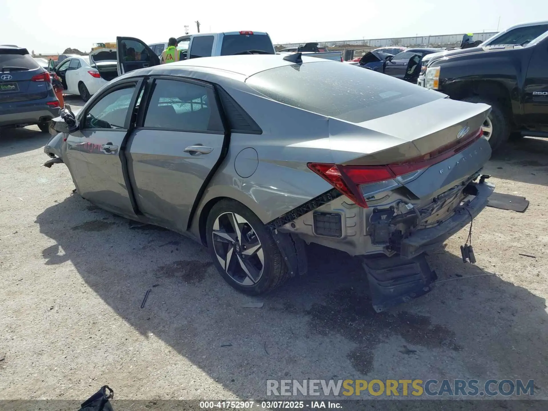 3 fotografías del automóvil dañado KMHLS4AGXPU561251 HYUNDAI ELANTRA 2023
