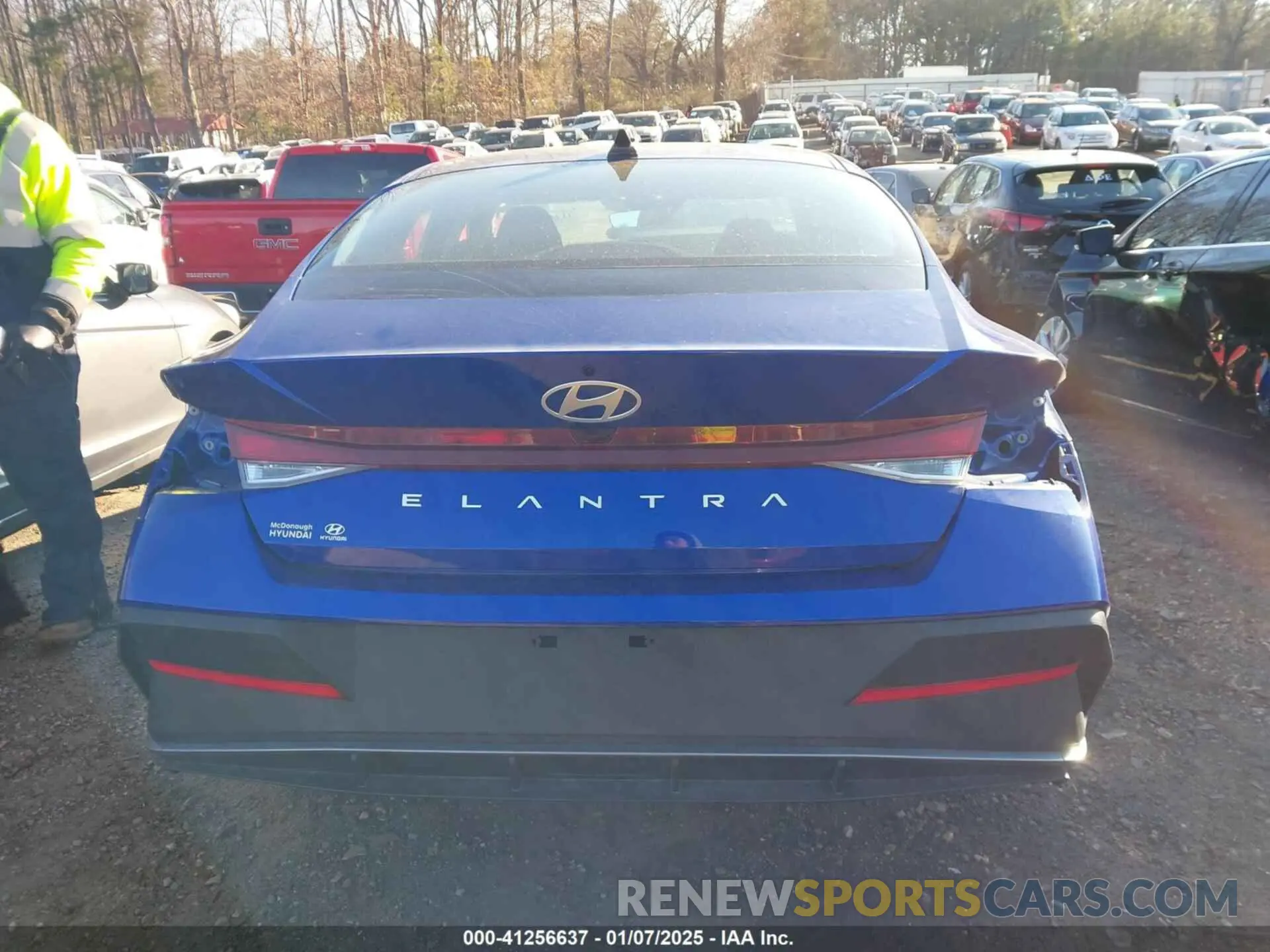 16 fotografías del automóvil dañado KMHLL4DG0RU723206 HYUNDAI ELANTRA 2024