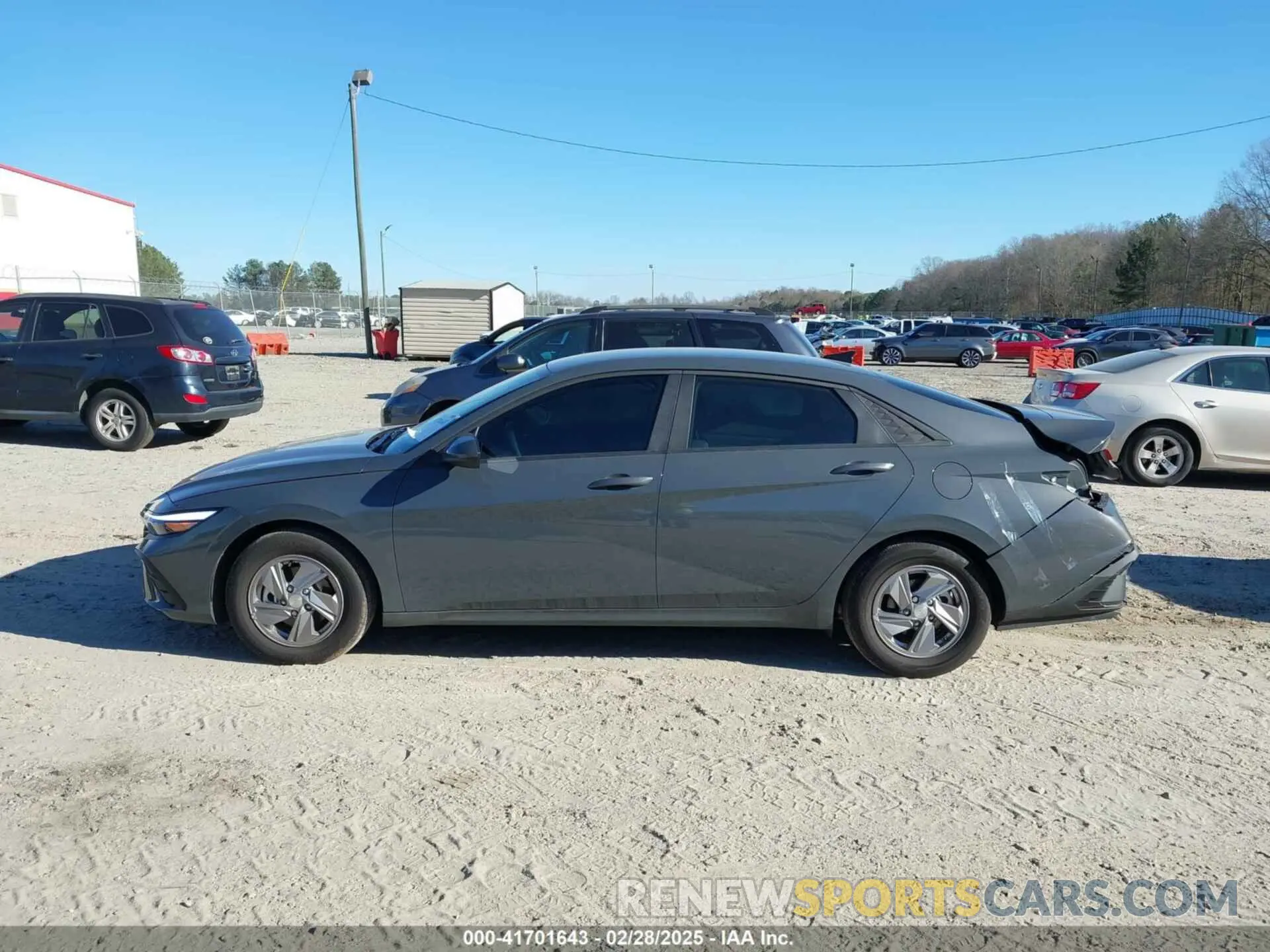 14 fotografías del automóvil dañado KMHLL4DG0RU771384 HYUNDAI ELANTRA 2024