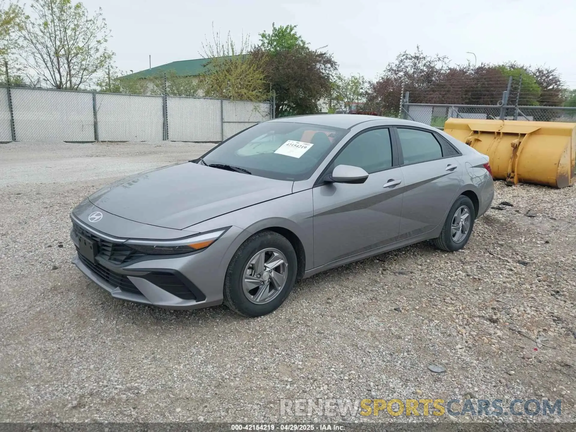 2 fotografías del automóvil dañado KMHLL4DG0RU850408 HYUNDAI ELANTRA 2024