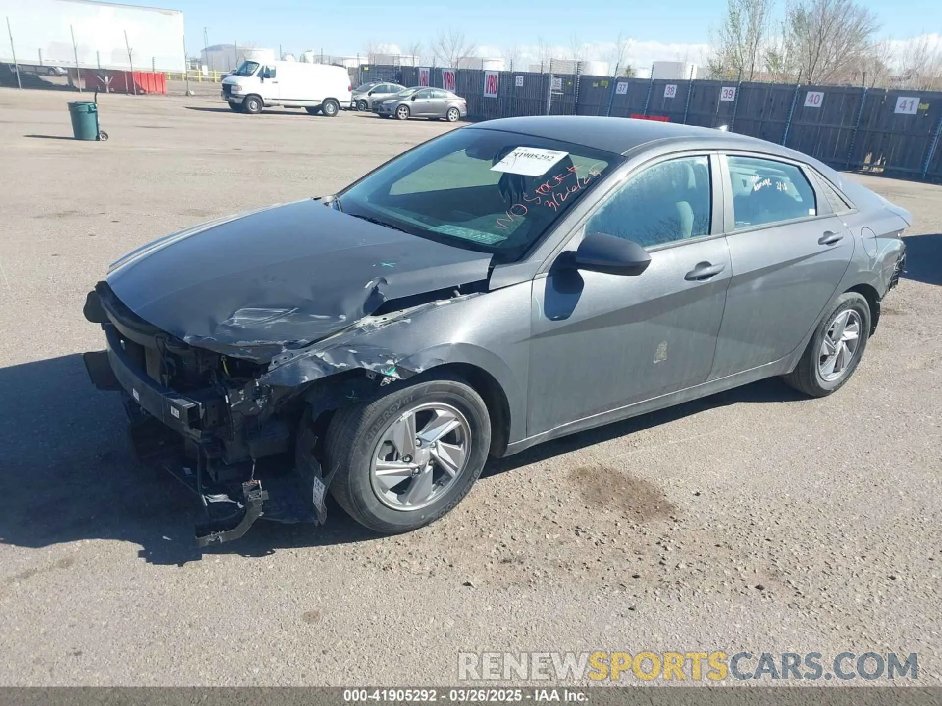 2 fotografías del automóvil dañado KMHLL4DG2RU637816 HYUNDAI ELANTRA 2024
