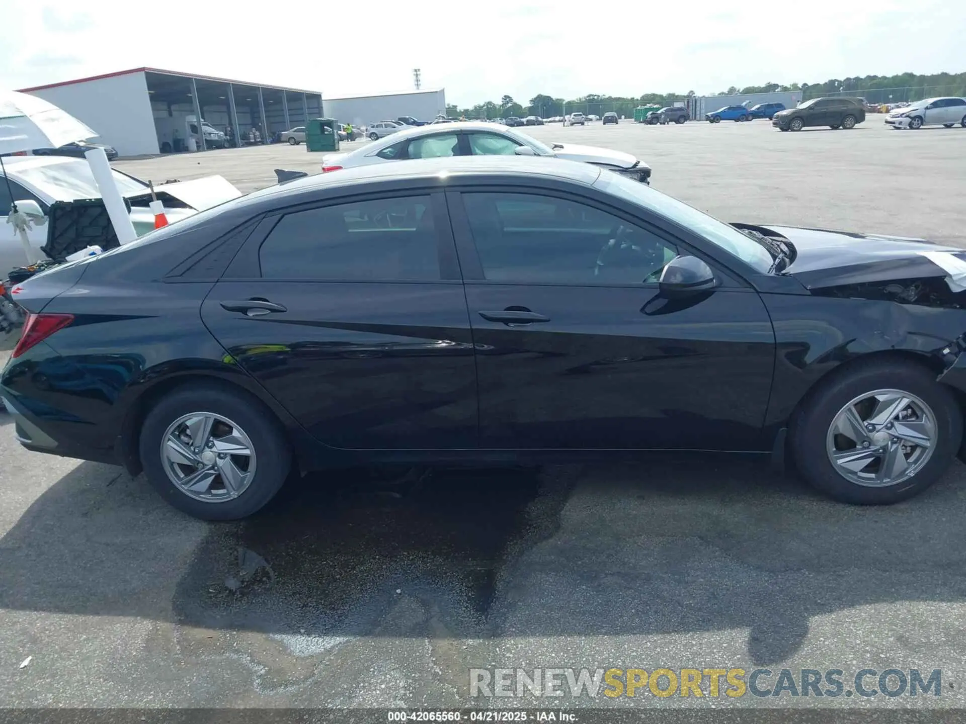 13 fotografías del automóvil dañado KMHLL4DG3RU799454 HYUNDAI ELANTRA 2024