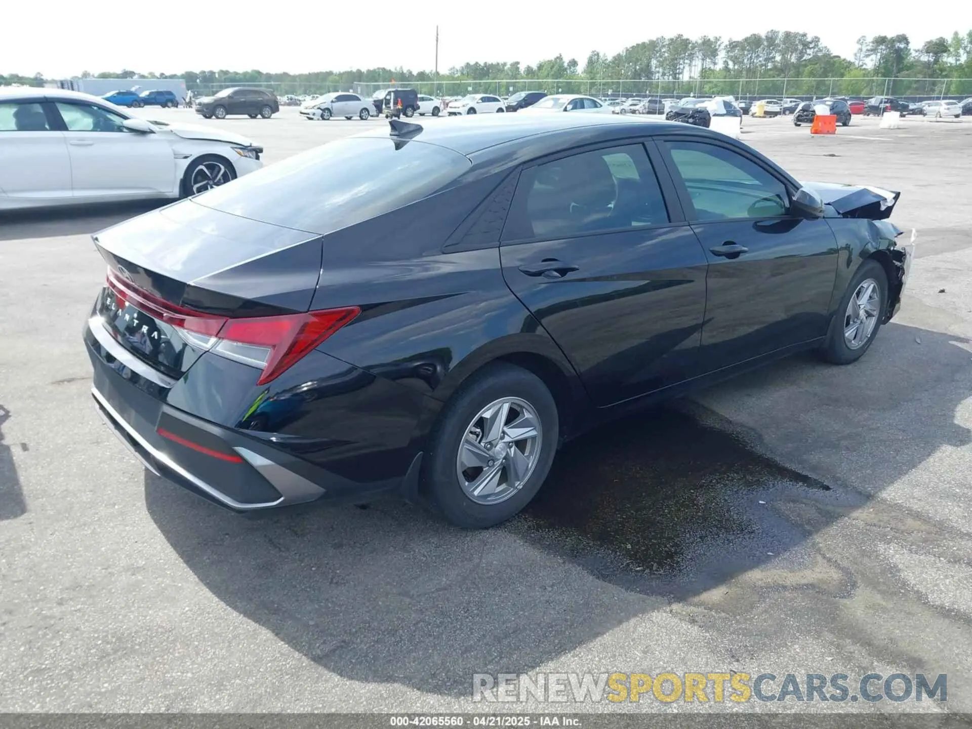 4 fotografías del automóvil dañado KMHLL4DG3RU799454 HYUNDAI ELANTRA 2024