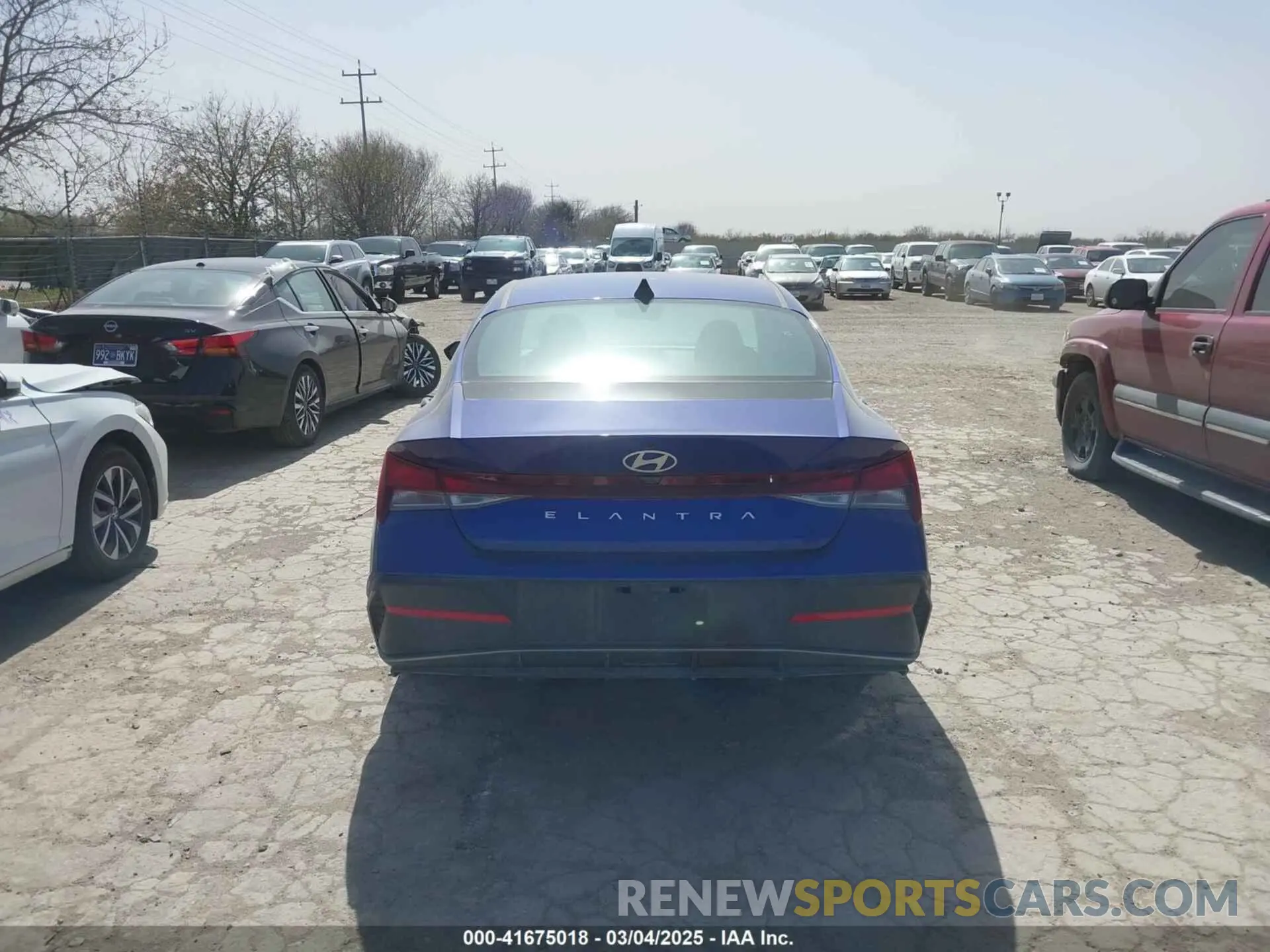 16 fotografías del automóvil dañado KMHLL4DG3RU829536 HYUNDAI ELANTRA 2024