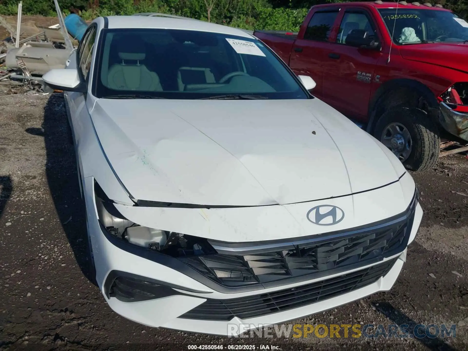 13 fotografías del automóvil dañado KMHLL4DG4RU727081 HYUNDAI ELANTRA 2024