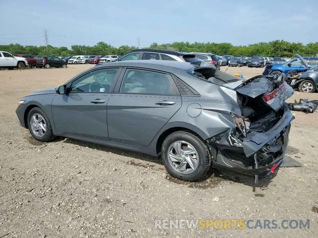 2 fotografías del automóvil dañado KMHLL4DG4RU784378 HYUNDAI ELANTRA 2024