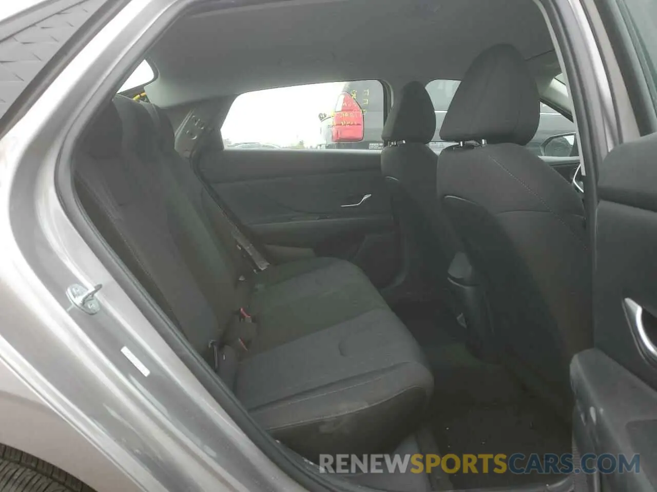 10 fotografías del automóvil dañado KMHLL4DG4RU842506 HYUNDAI ELANTRA 2024