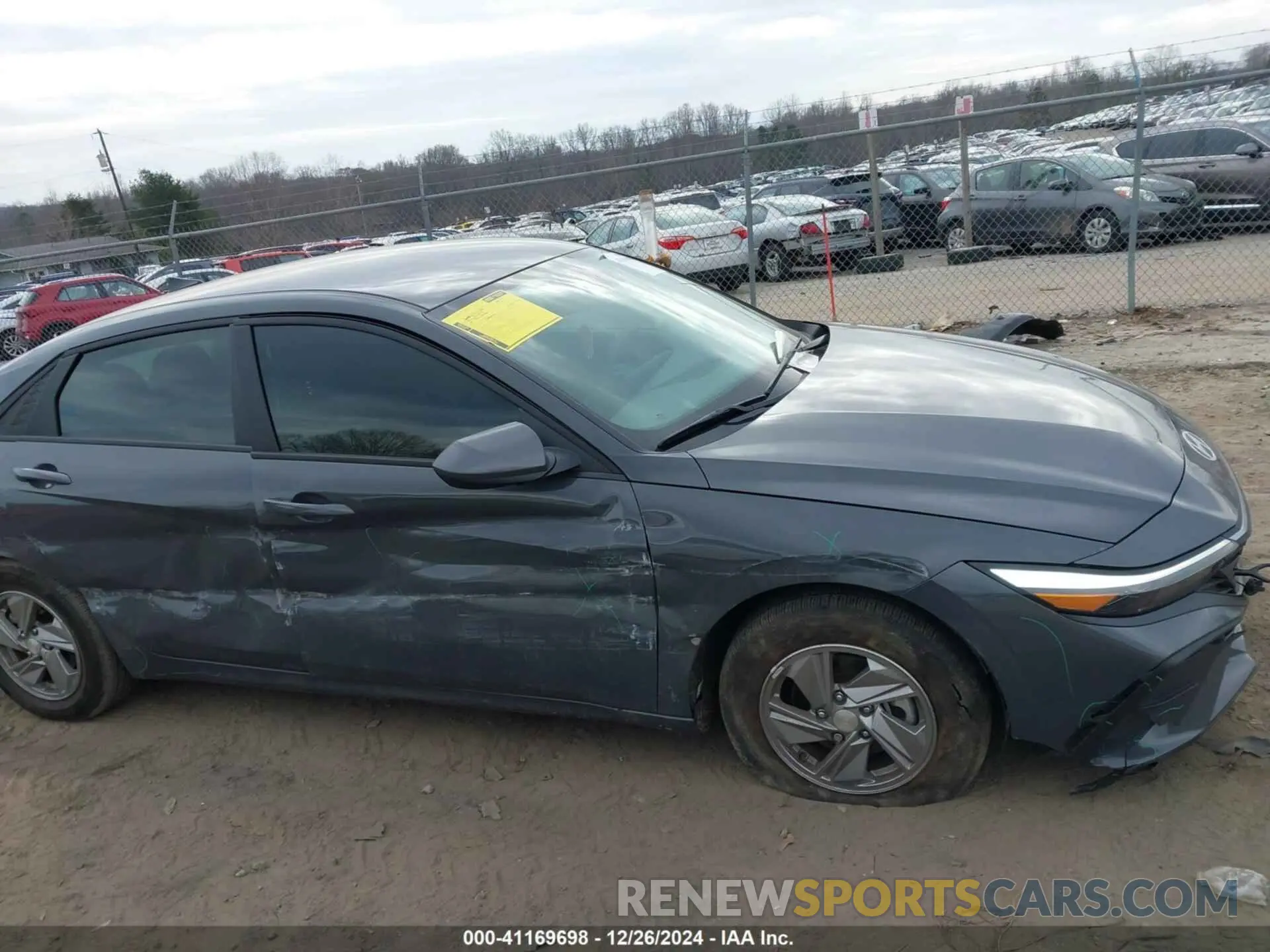 14 fotografías del automóvil dañado KMHLL4DG5RU722679 HYUNDAI ELANTRA 2024