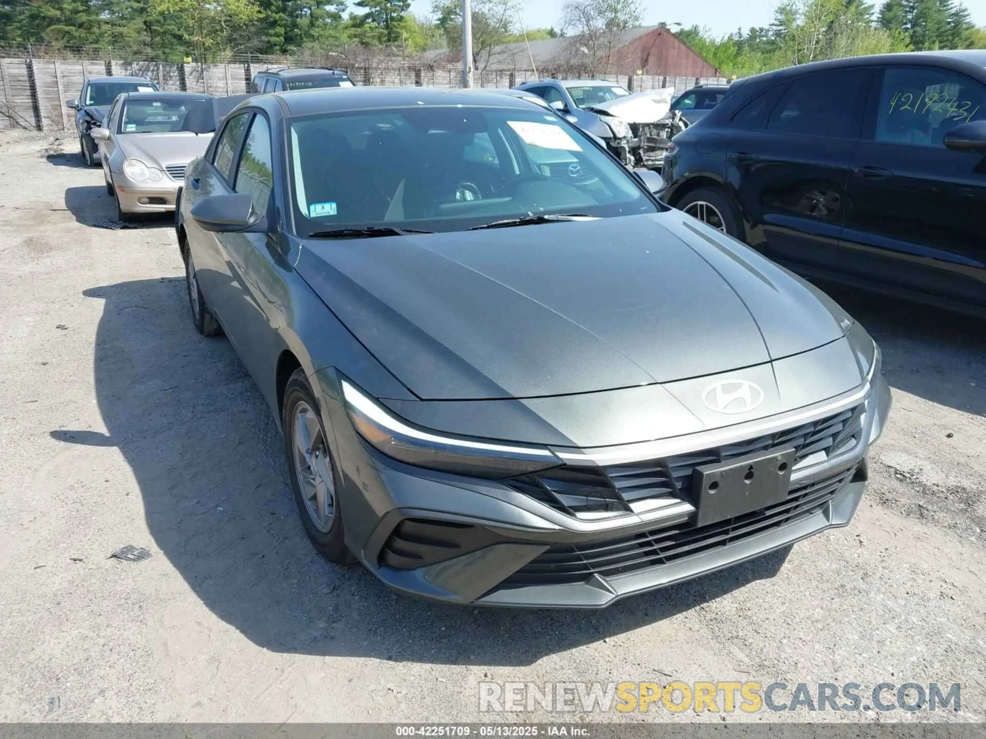 12 fotografías del automóvil dañado KMHLL4DG5RU726988 HYUNDAI ELANTRA 2024