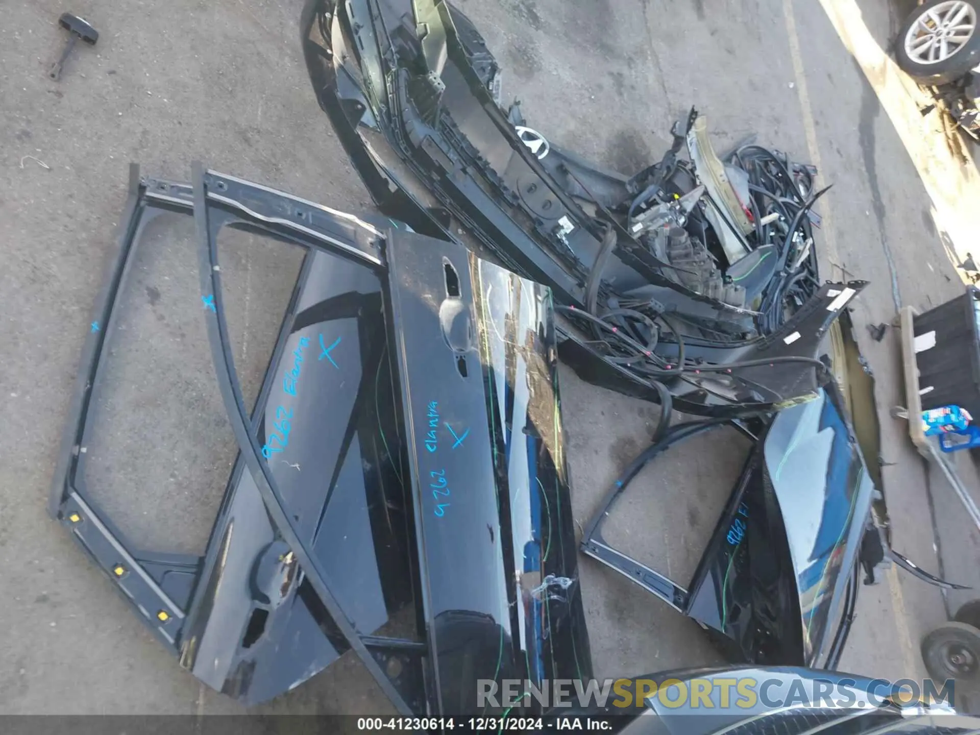 12 fotografías del automóvil dañado KMHLL4DG6RU765251 HYUNDAI ELANTRA 2024