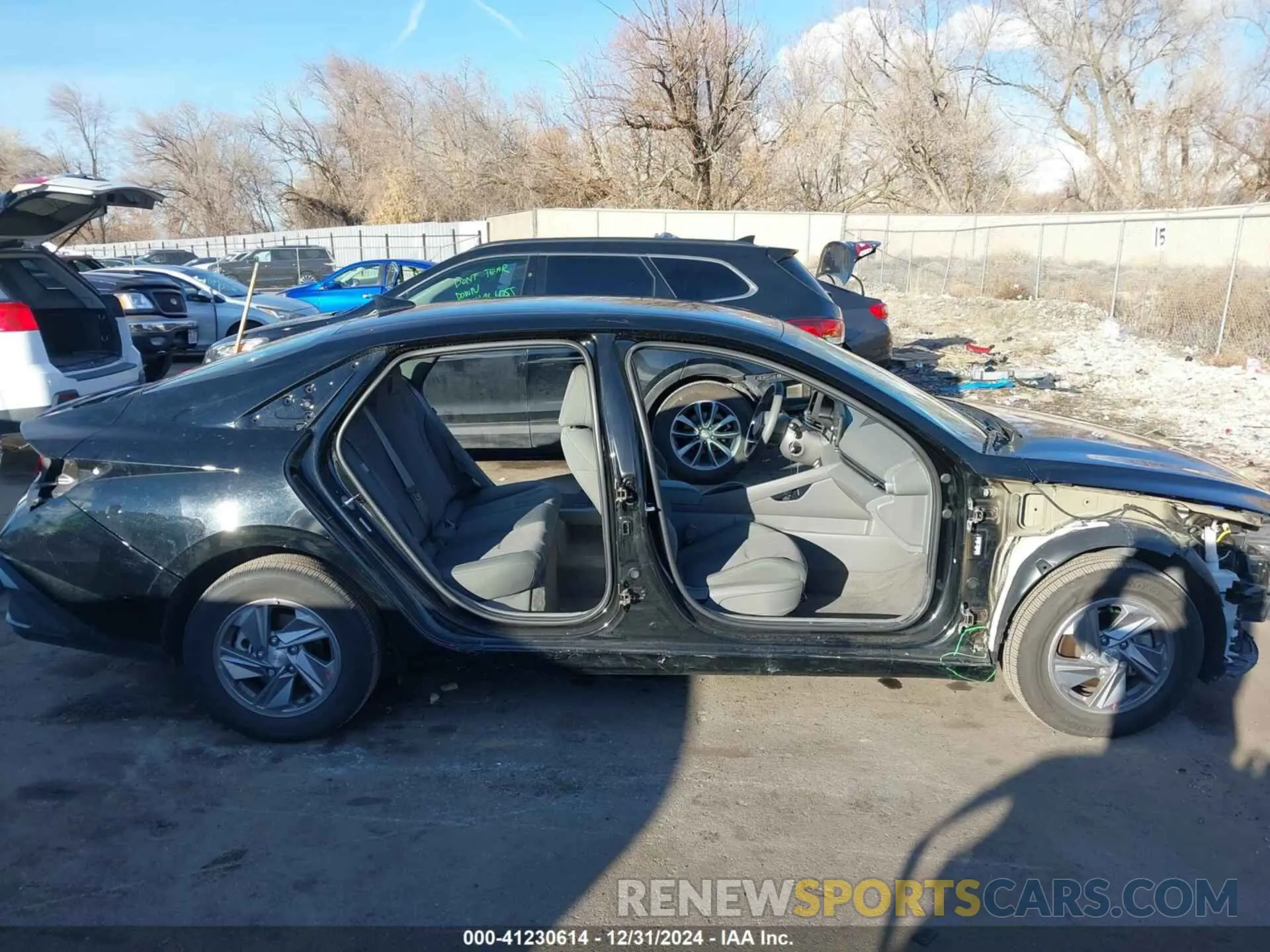 14 fotografías del automóvil dañado KMHLL4DG6RU765251 HYUNDAI ELANTRA 2024