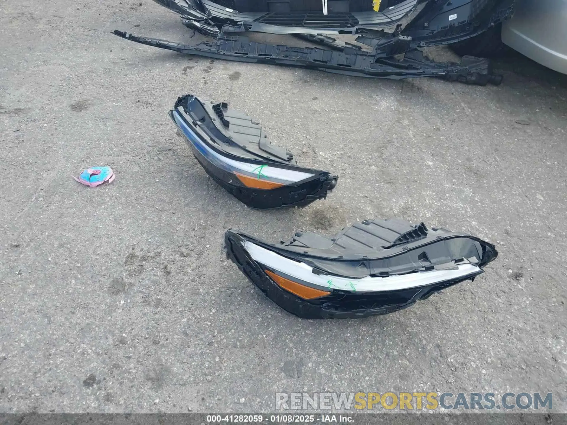 12 fotografías del automóvil dañado KMHLL4DG7RU739600 HYUNDAI ELANTRA 2024