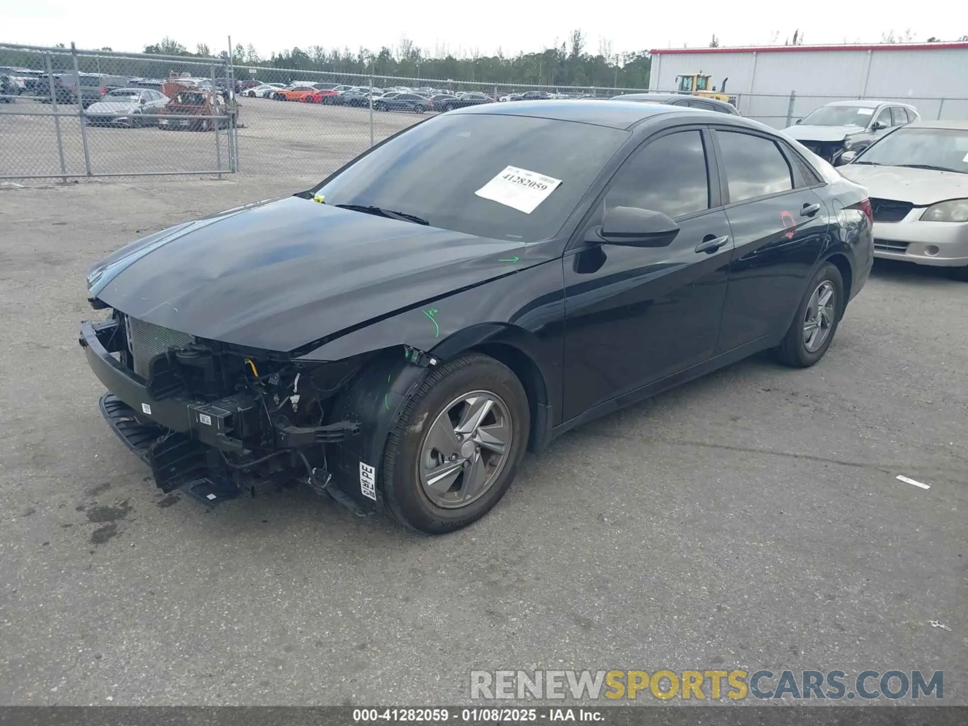 2 fotografías del automóvil dañado KMHLL4DG7RU739600 HYUNDAI ELANTRA 2024