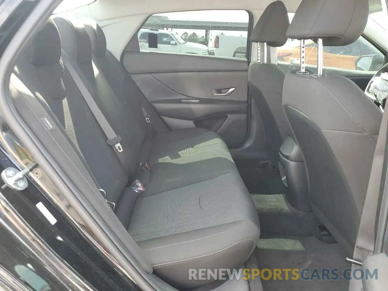 11 fotografías del automóvil dañado KMHLL4DG7RU800444 HYUNDAI ELANTRA 2024