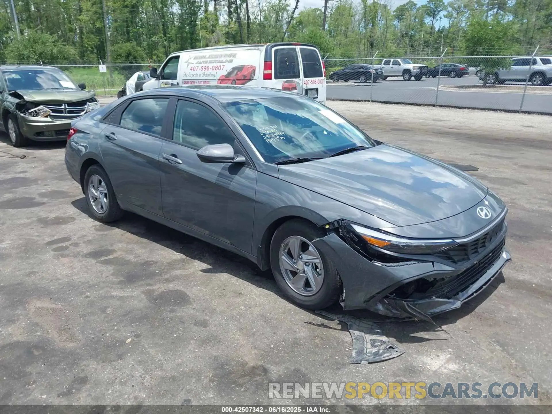 1 fotografías del automóvil dañado KMHLL4DG7RU818474 HYUNDAI ELANTRA 2024