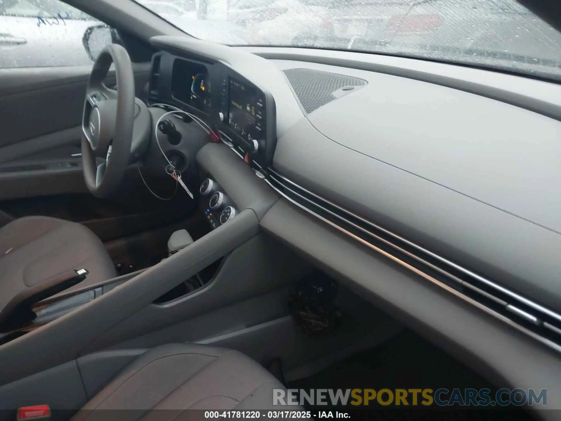 5 fotografías del automóvil dañado KMHLL4DG7RU837901 HYUNDAI ELANTRA 2024