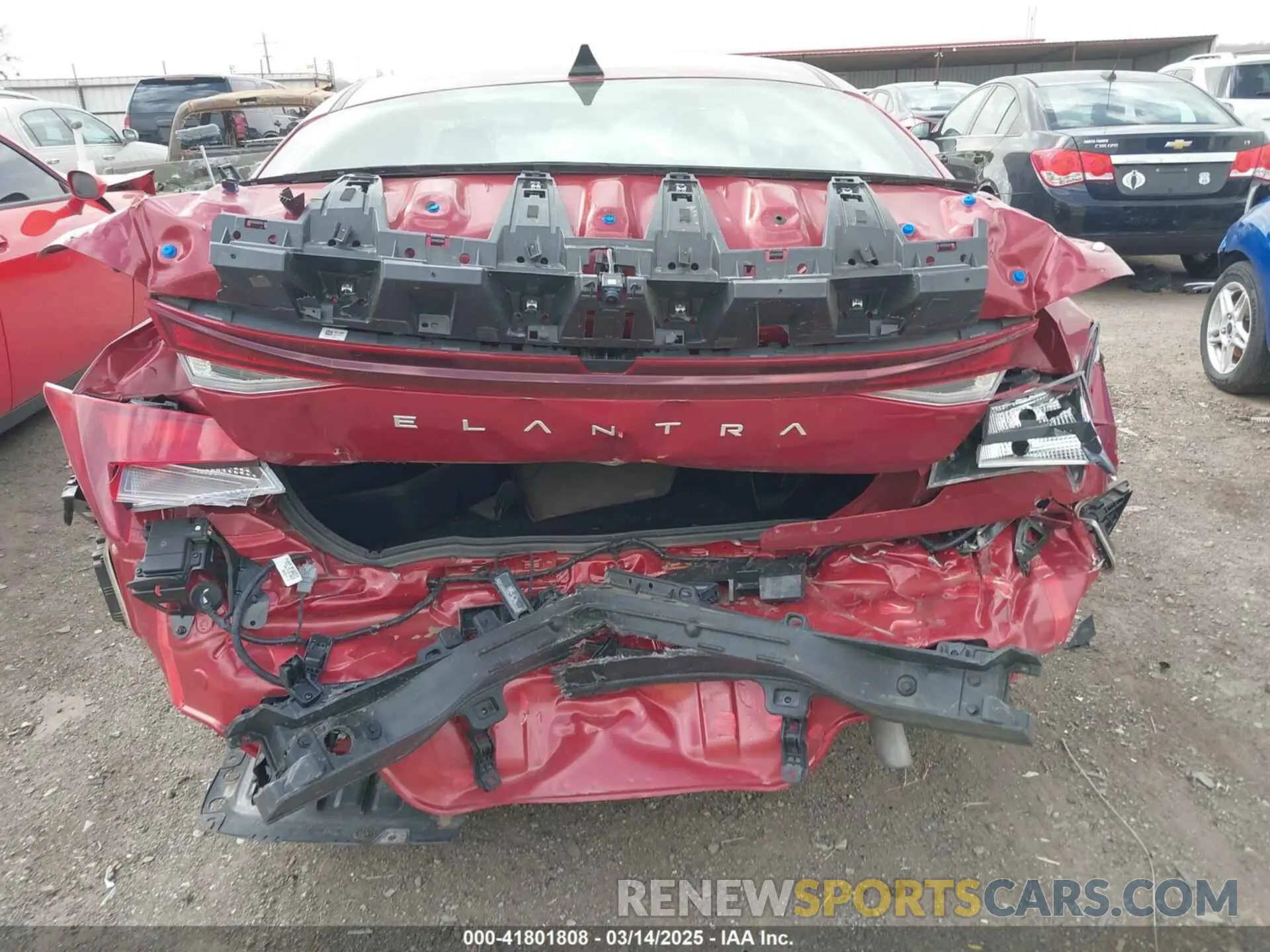 17 fotografías del automóvil dañado KMHLL4DG7RU851961 HYUNDAI ELANTRA 2024