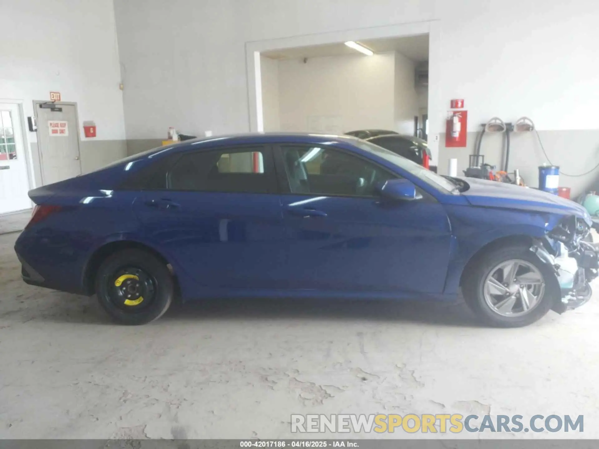 12 fotografías del automóvil dañado KMHLL4DG9RU681389 HYUNDAI ELANTRA 2024